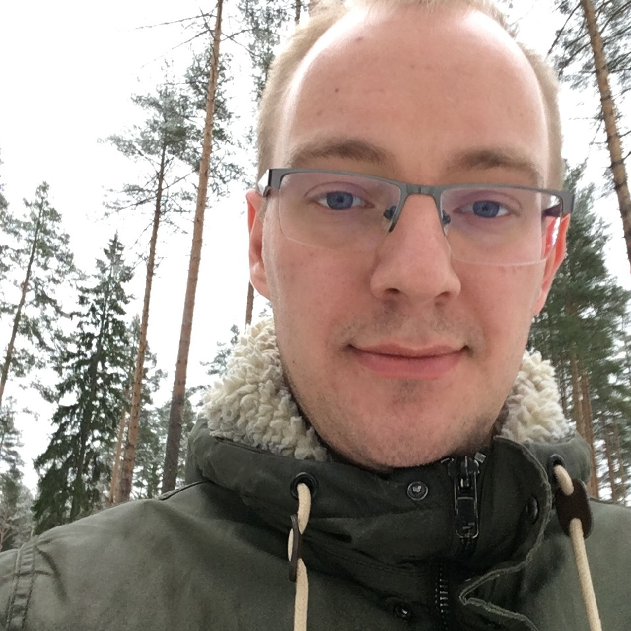 Дмитрий Долженко